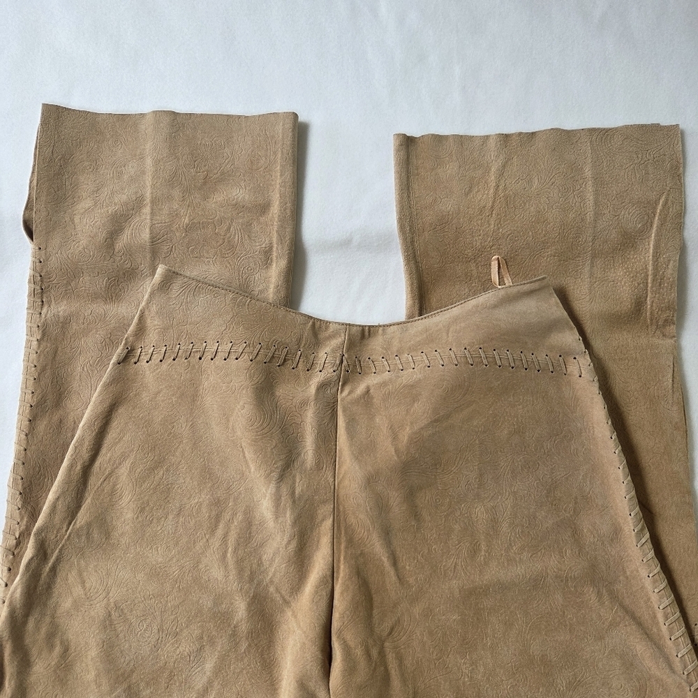 Suede Leather Pants Embossed Size 12 Bell Bottom Flare Leg Long - Picture 16 of 16